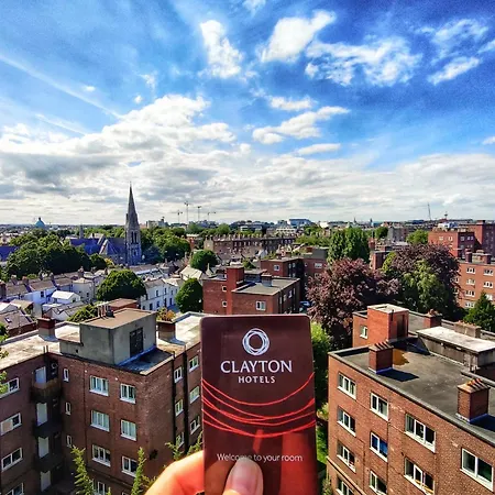 Clayton Burlington Road 4* Dublín