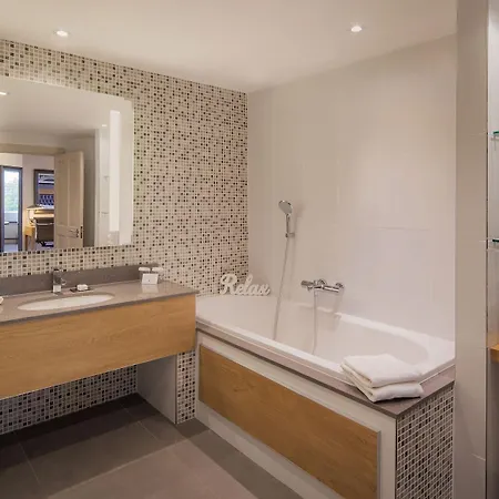 Clayton Burlington Road 4*