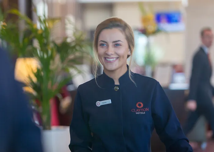 Clayton Burlington Road Hotel