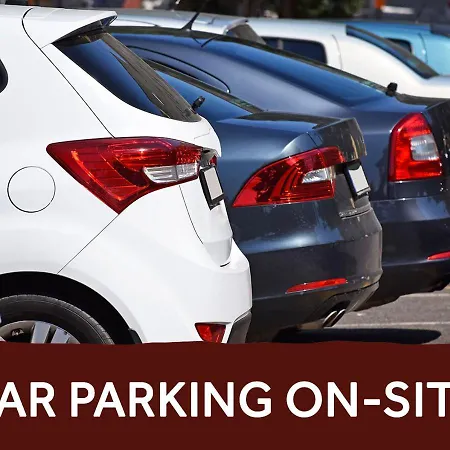 Clayton Burlington Road Hotel 4*