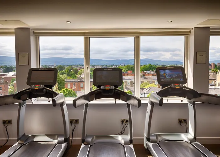 Clayton Burlington Road Hotel 4*