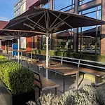 Clayton Burlington Road Hotell 4*