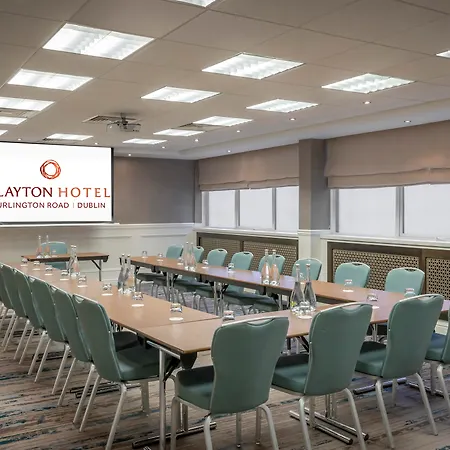 Clayton Burlington Road 4* Δουβλίνο