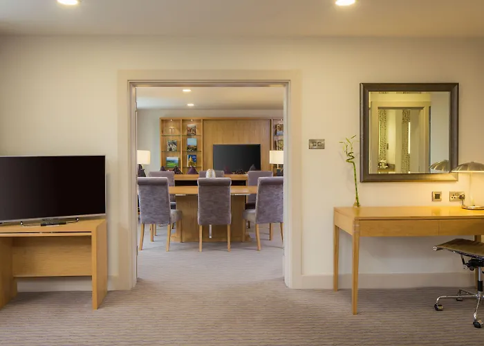 Clayton Burlington Road 4* Dublino